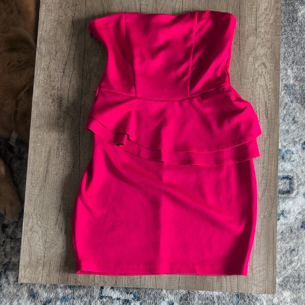 Elegant Pink Strapless Dress
